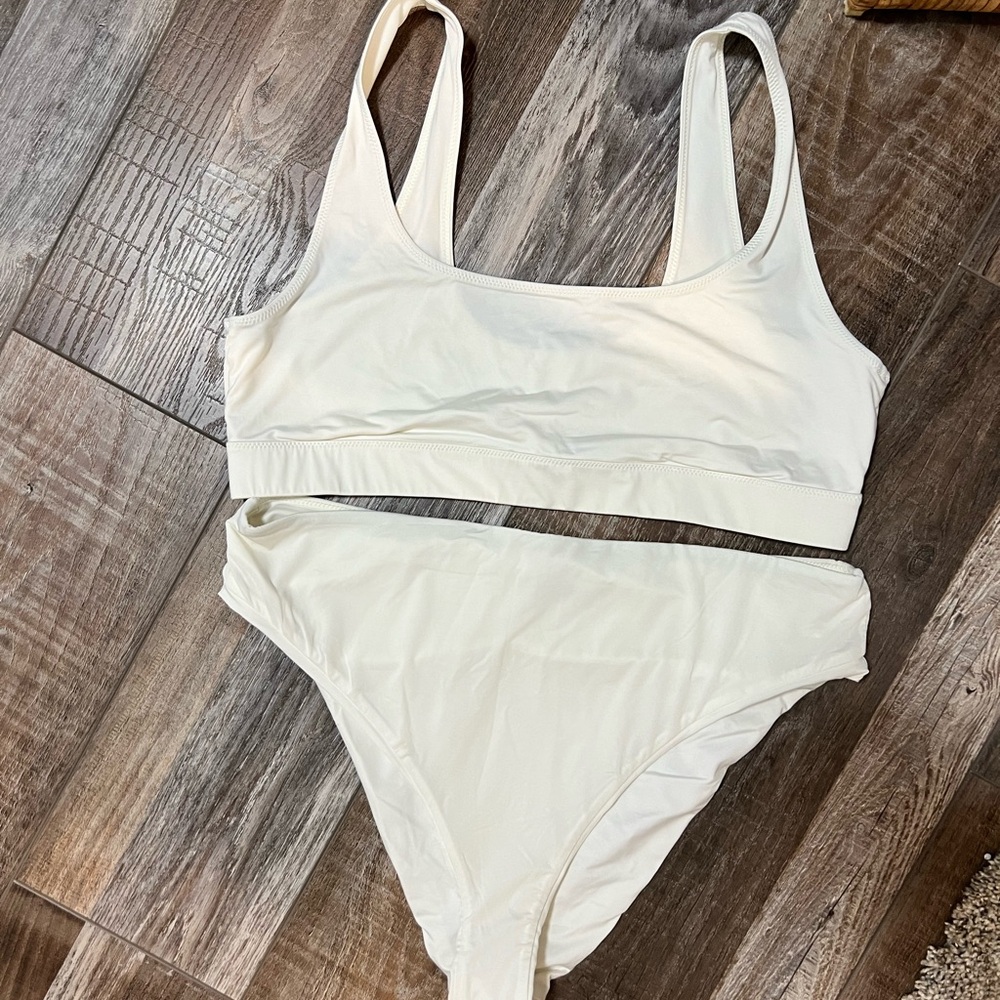 Skims white bikini with with the high waisted swim skirt!